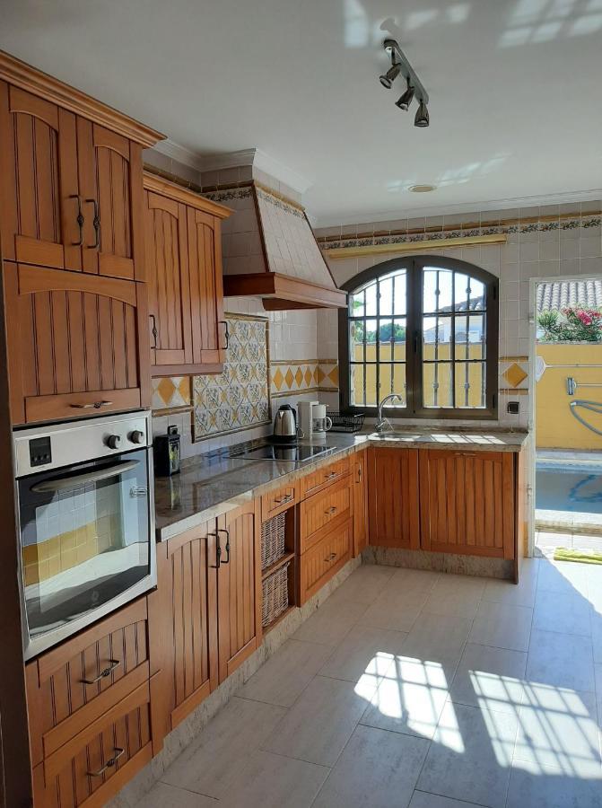 La Capilla Villa Chiclana de la Frontera Ngoại thất bức ảnh